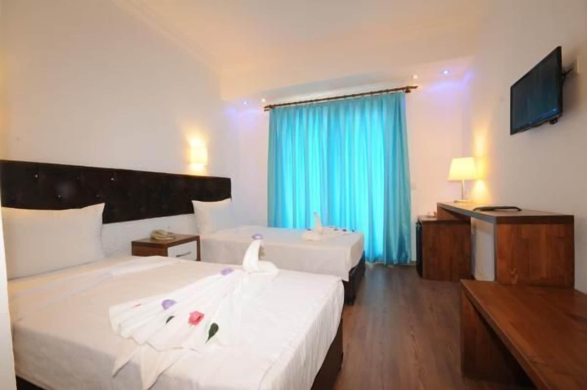Turunc Dream Hotel ภายนอก รูปภาพ