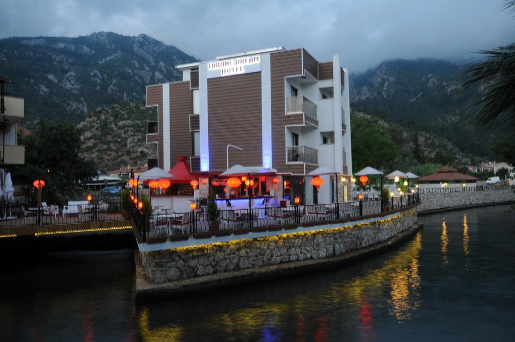 Turunc Dream Hotel ภายนอก รูปภาพ